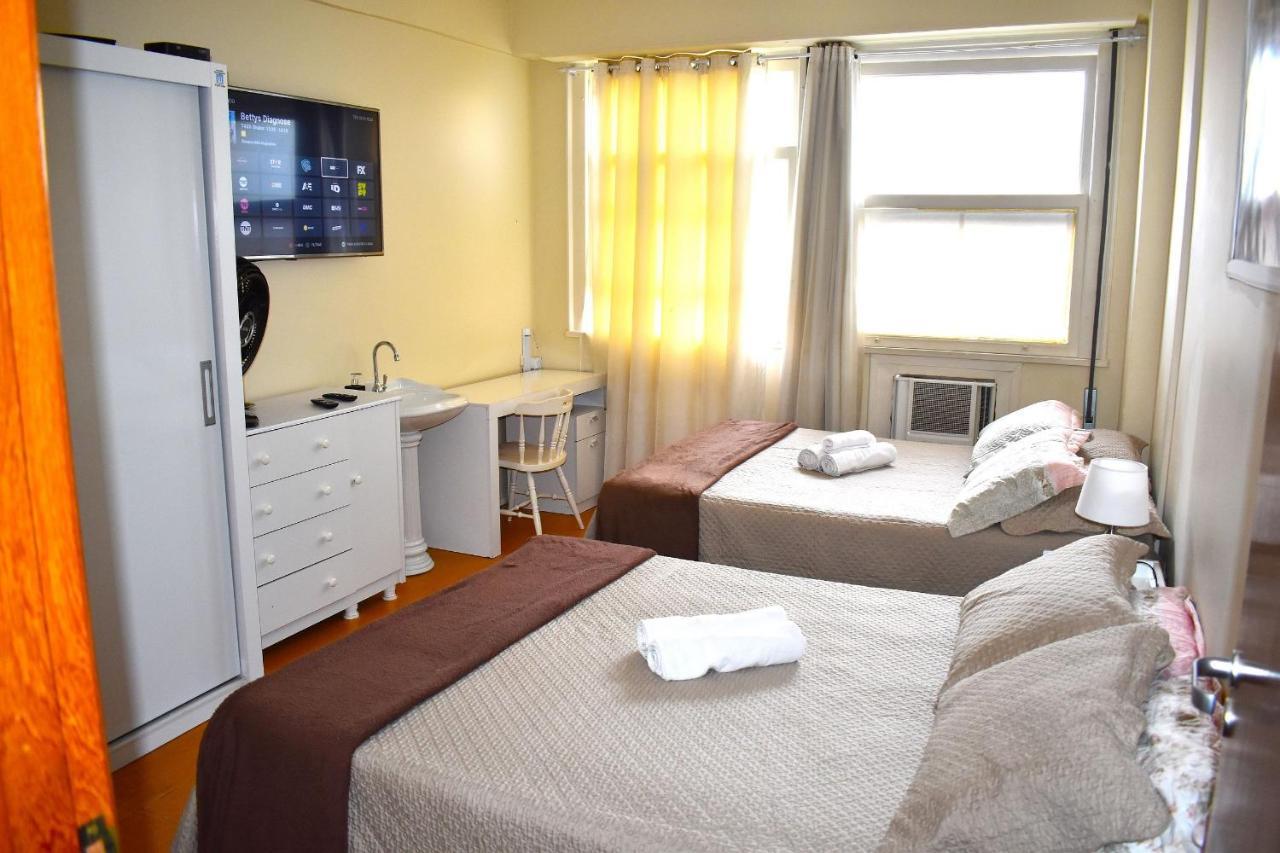 Apartamento Copacabana 200M Da Praia - Wifi Gratis - Cp5 Ріо-де-Жанейро Екстер'єр фото