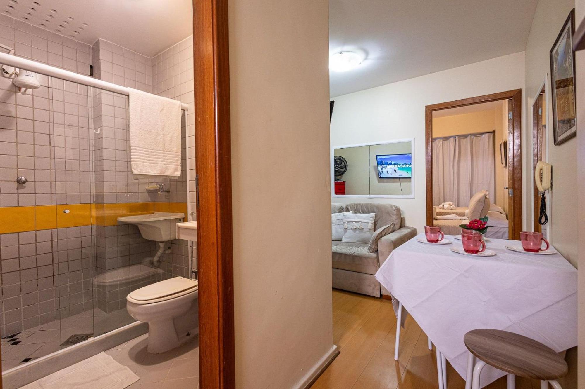 Apartamento Copacabana 200M Da Praia - Wifi Gratis - Cp5 Ріо-де-Жанейро Екстер'єр фото