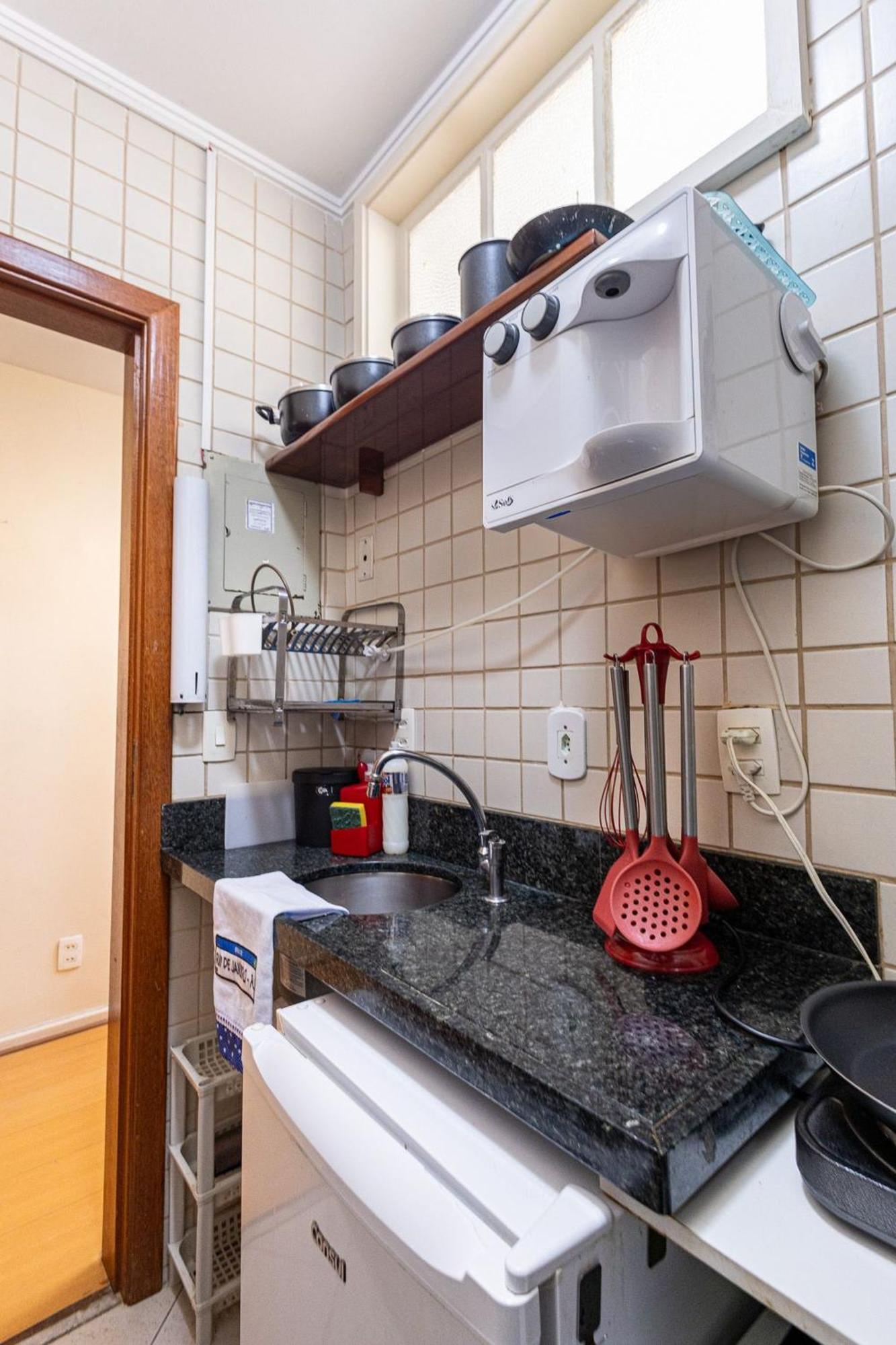Apartamento Copacabana 200M Da Praia - Wifi Gratis - Cp5 Ріо-де-Жанейро Екстер'єр фото