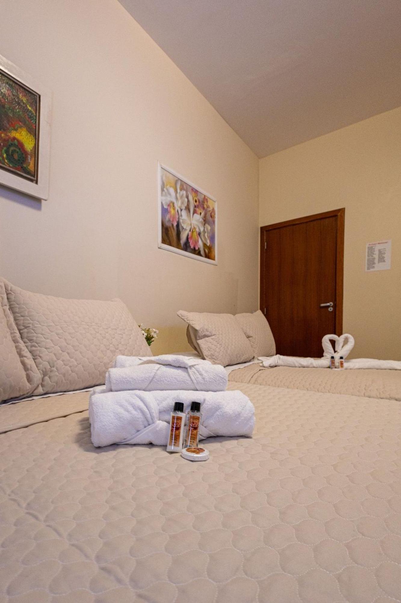 Apartamento Copacabana 200M Da Praia - Wifi Gratis - Cp5 Ріо-де-Жанейро Екстер'єр фото